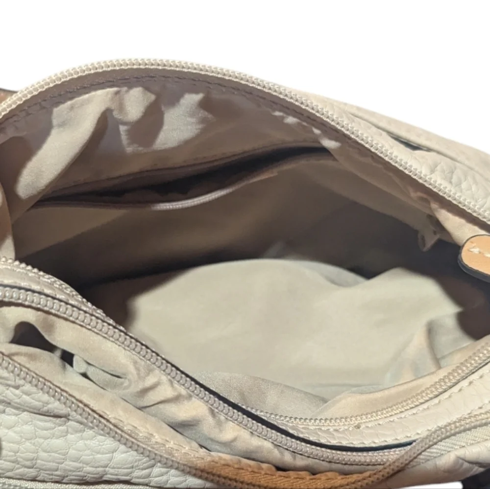 Giani Bernini Tan Cream Leather Hobo Crossbody Purse Bag